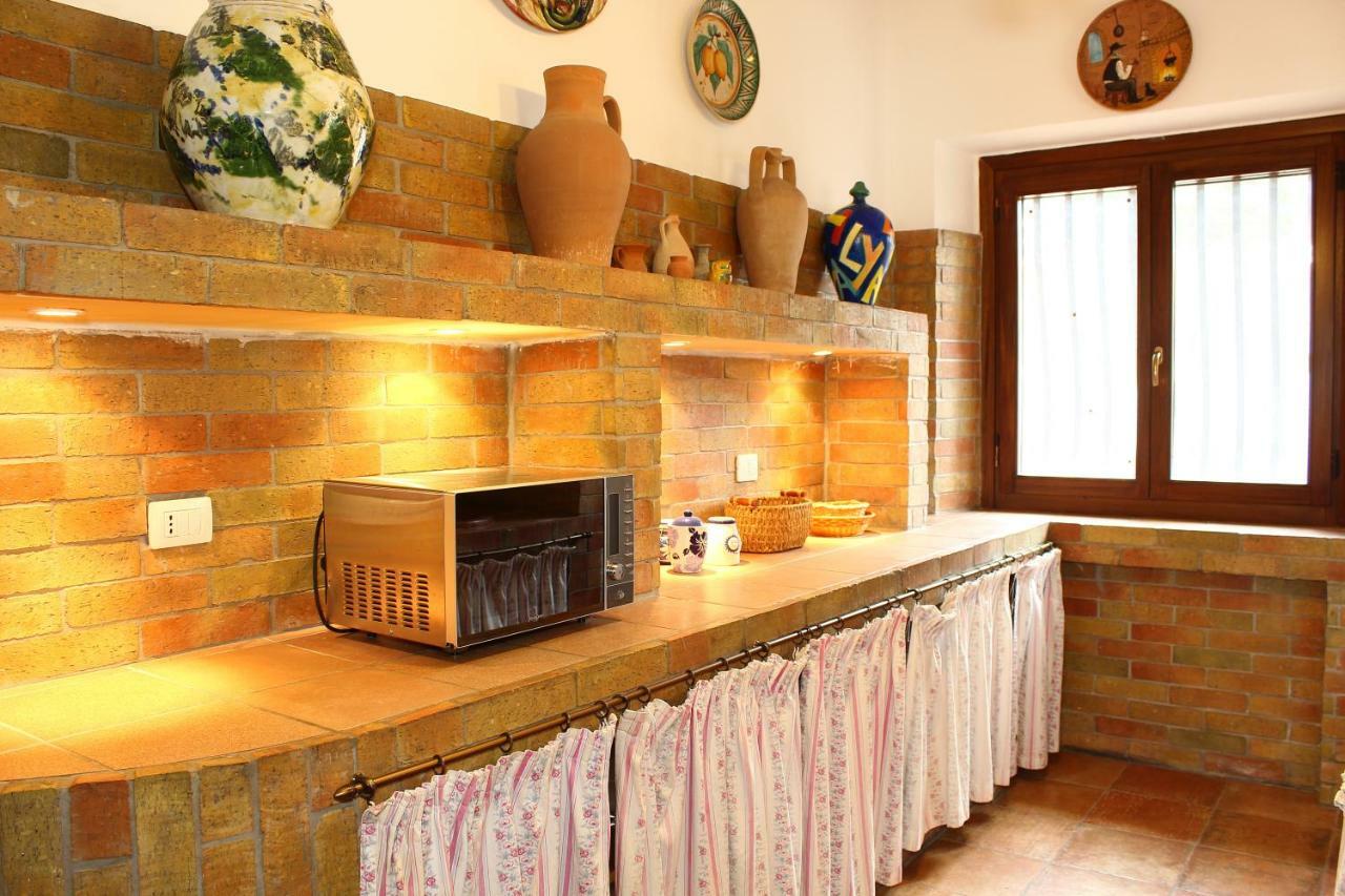 Villa Porto Rais Карини Екстериор снимка