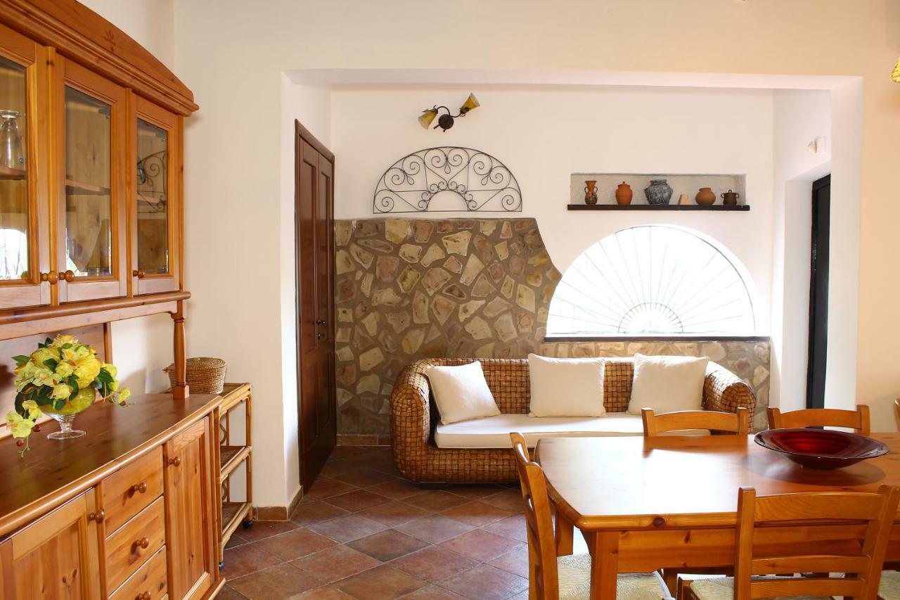 Villa Porto Rais Карини Екстериор снимка