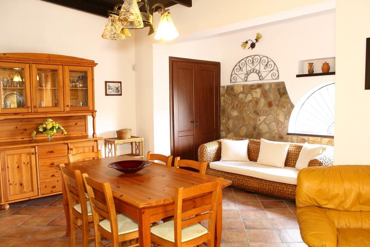 Villa Porto Rais Карини Екстериор снимка