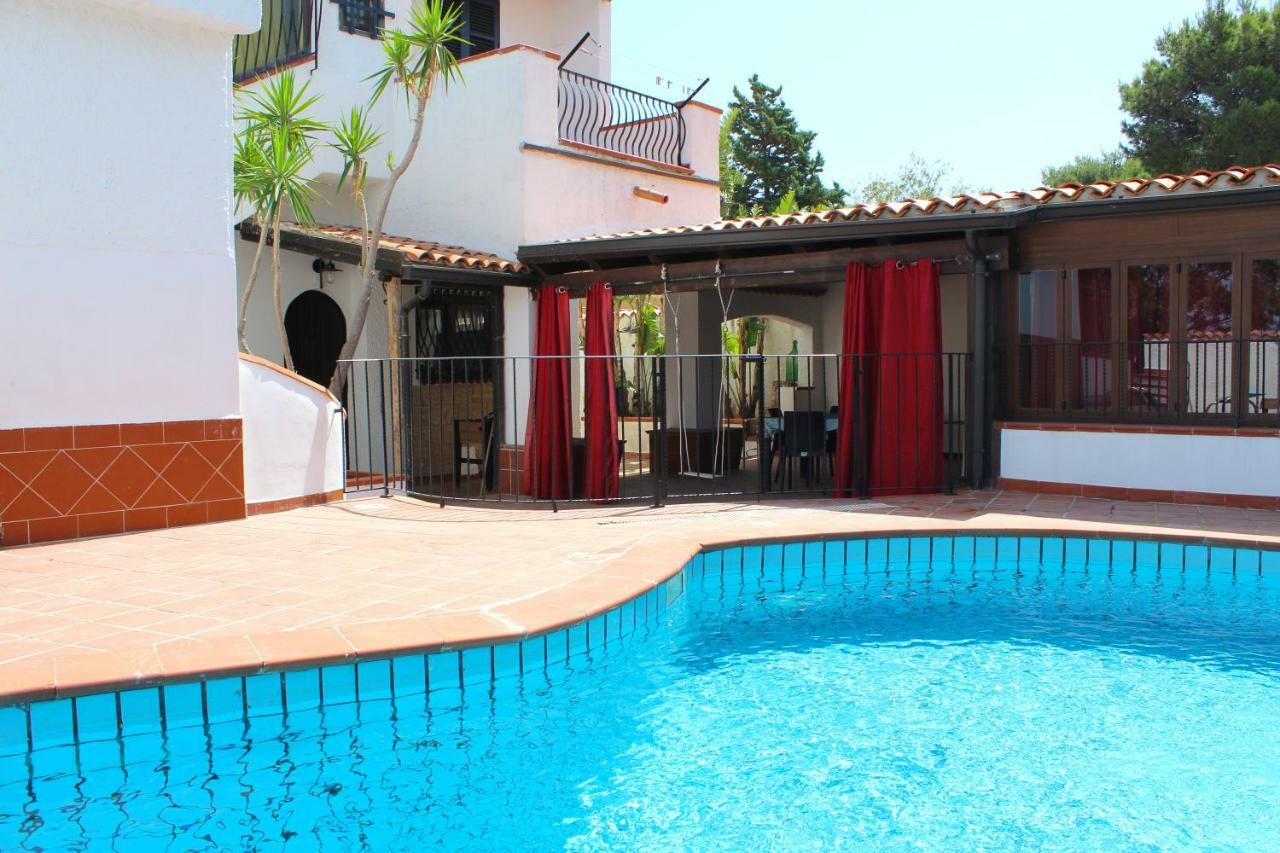 Villa Porto Rais Карини Екстериор снимка